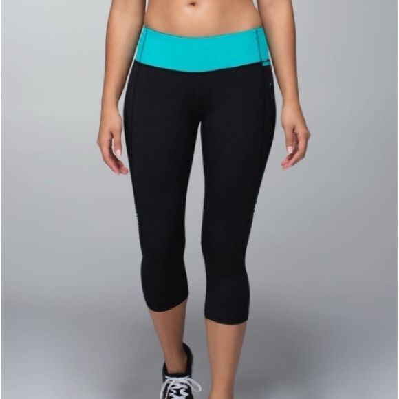 Lululemon Water Bound Crop - Picture 4 of 6